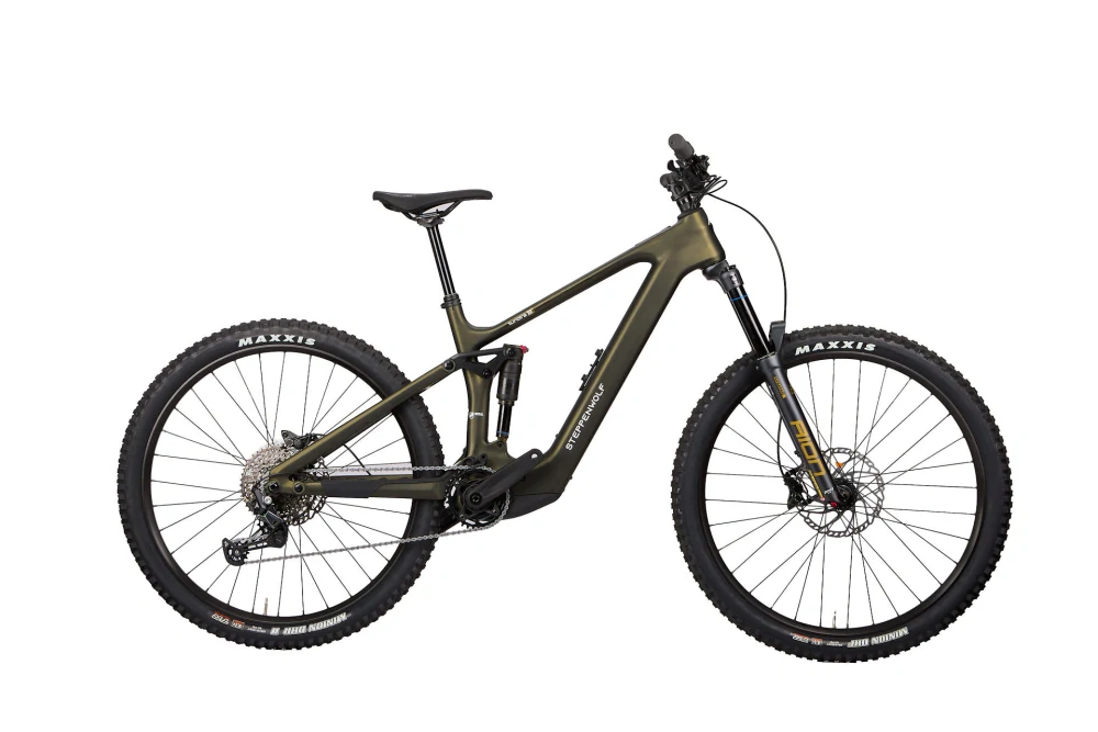 STEPPENWOLF TUNDRA 8 800 Wh AXR GREEN 29"