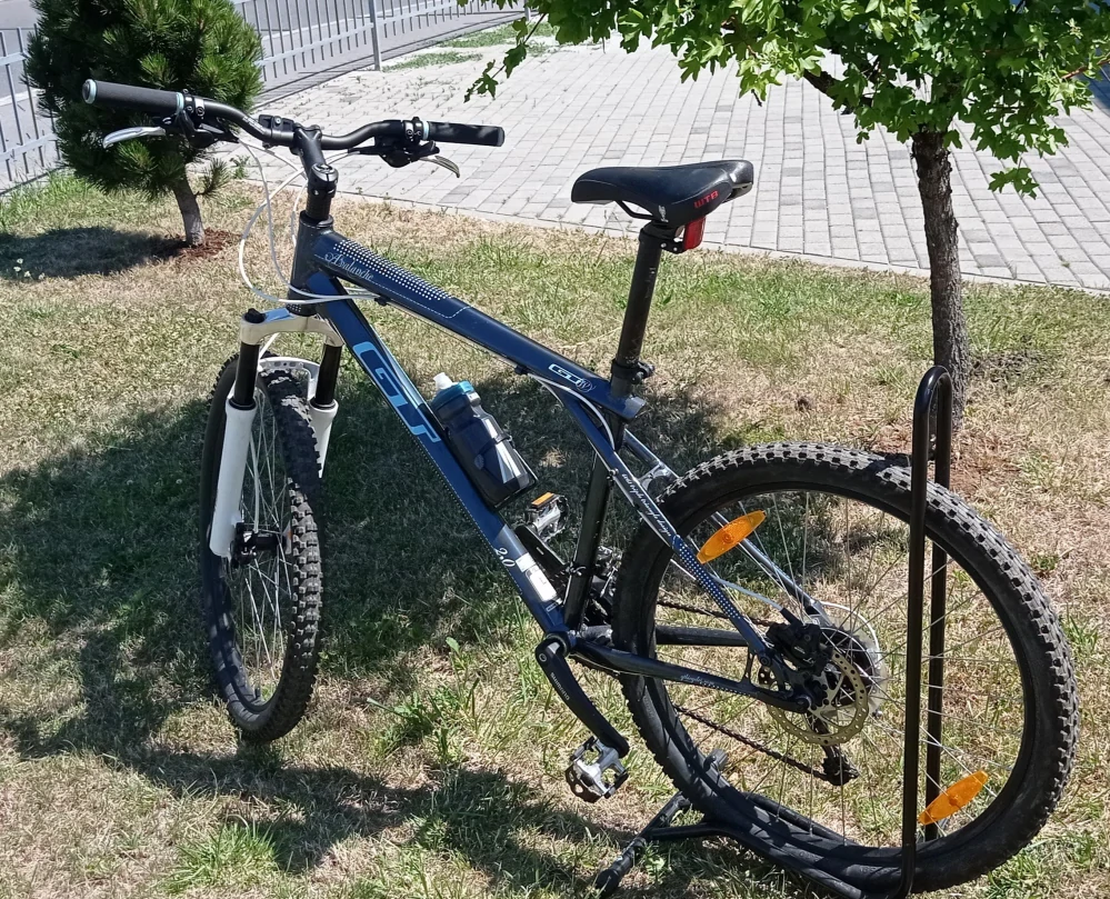 GT AVALANCHE 2.0 LADY DARK BLUE/BLUE 26"